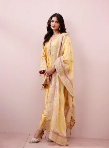 Saaj Cupro Satin Yellow Kurta Set