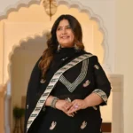 Black-Cape-Set-Lavina-SCL_7716-7.webp